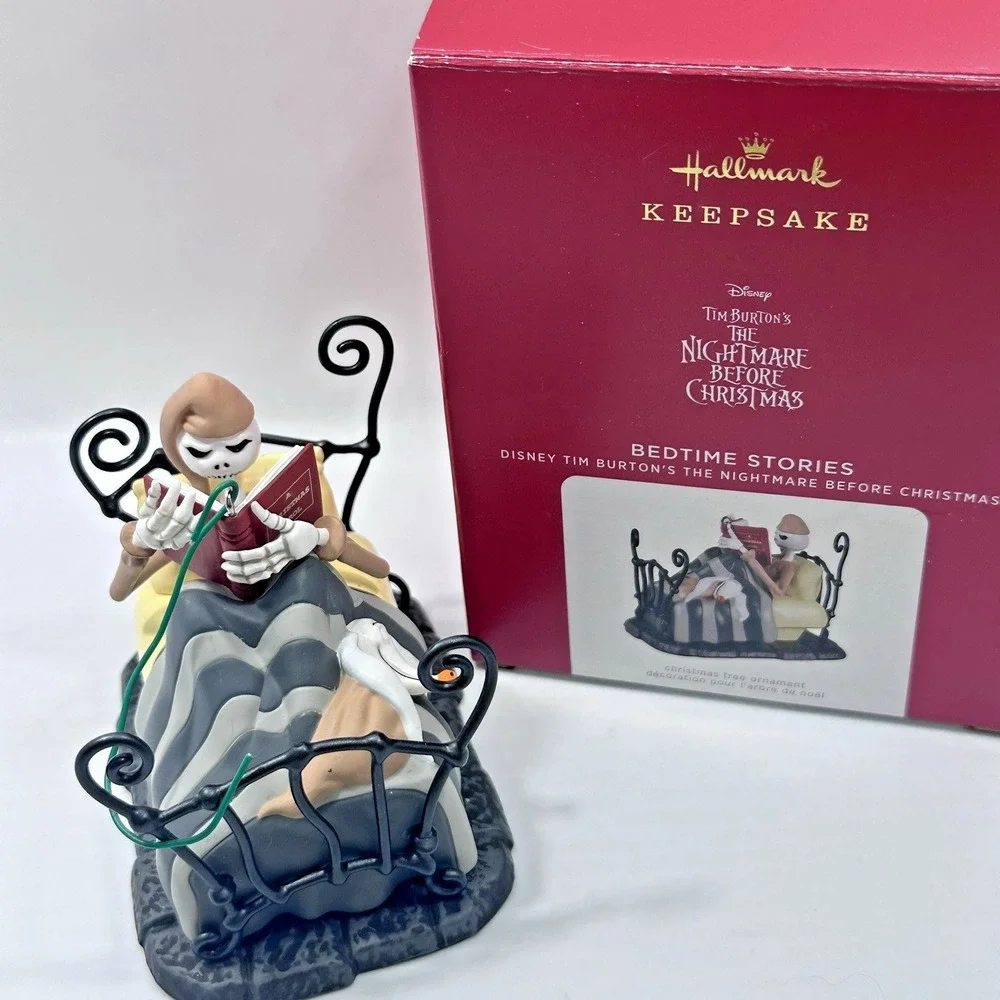 Hallmark Keepsake Bedtime Stories Nightmare Before Christmas Ornament‎ 2021
